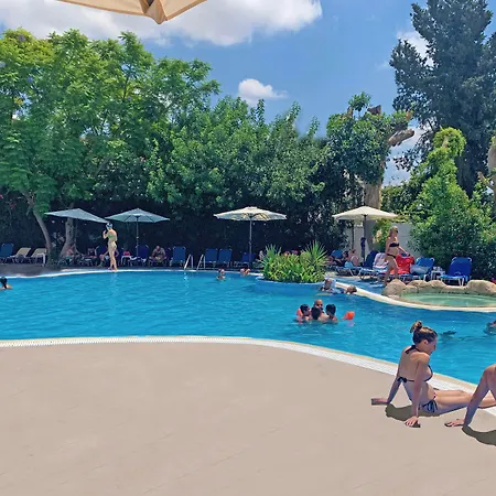 Avlida Hotel