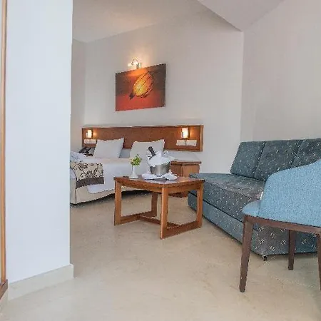 Hotel Avlida