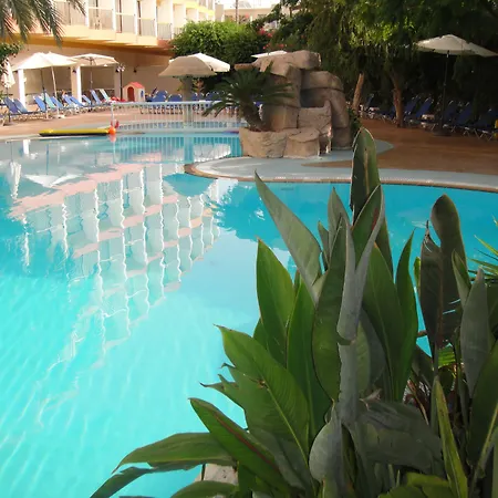 Hotel Avlida 4*