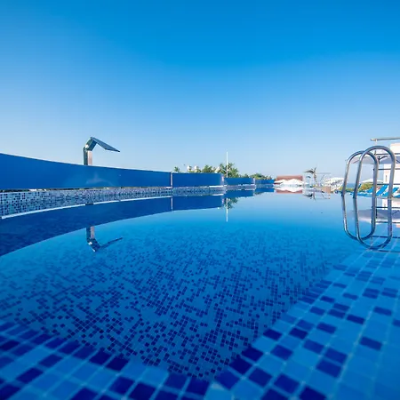 Avlida Отель 4*