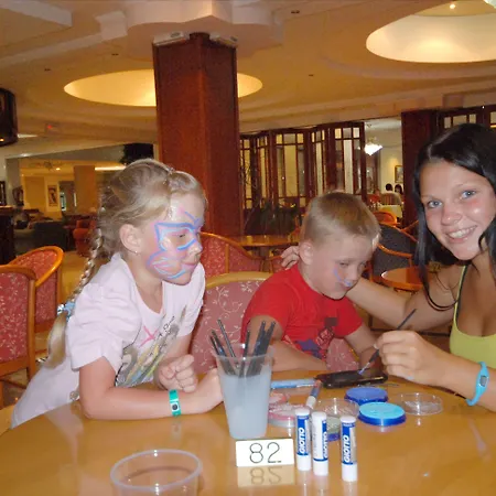 מלון Avlida פאפוס